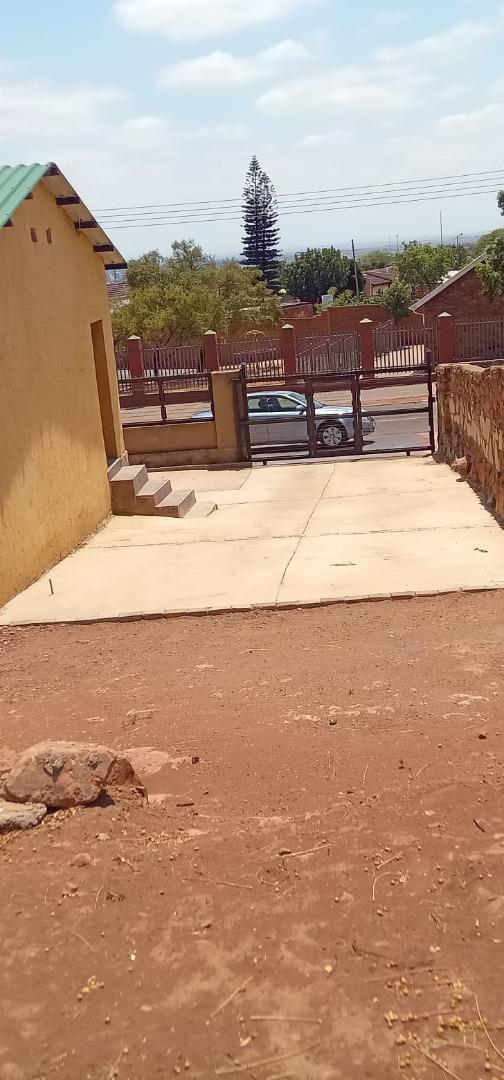 2 Bedroom House for Sale - Gauteng